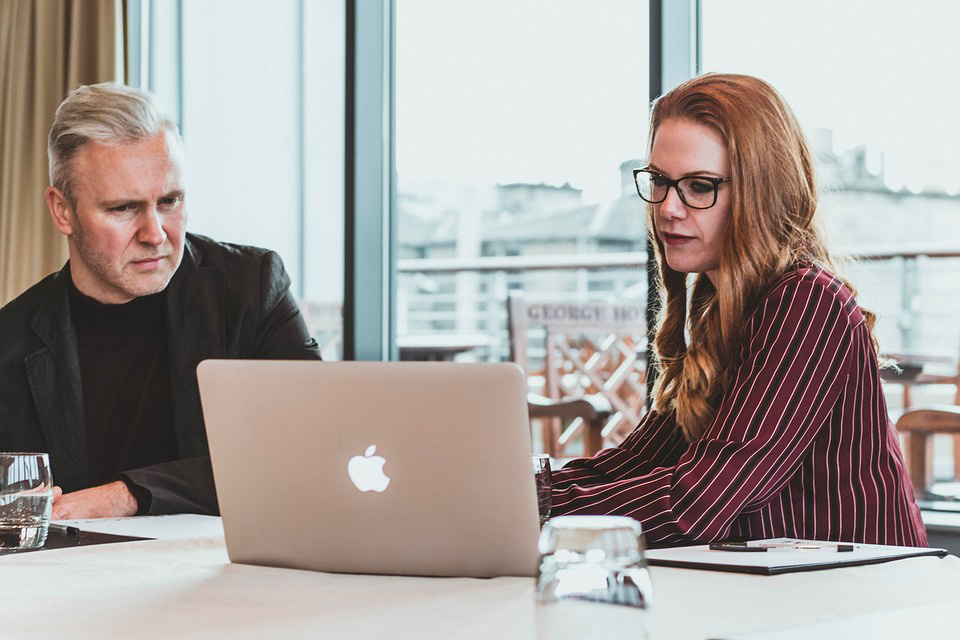 L'importance de l'accompagnement psychologique dans les Plans de Sauvegarde de l'Emploi (PSE) : Un investissement rentable pour toute entreprise