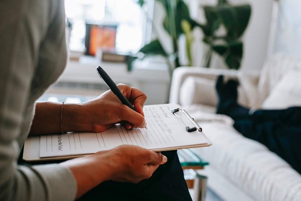 Covid, retraites : la moitié des salariés français en détresse psychologique, titre choc des Echos !